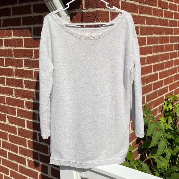 aerie Tops - Gray Aerie Crewneck